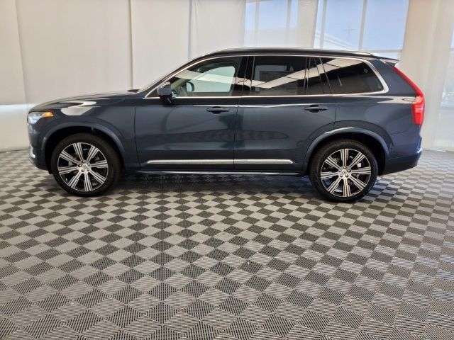 2025 Volvo XC90 Plus