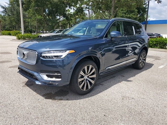 2025 Volvo XC90 Plus