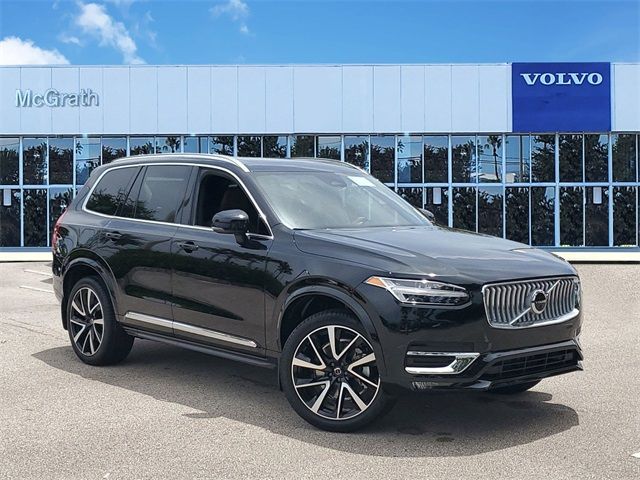 2025 Volvo XC90 Plus