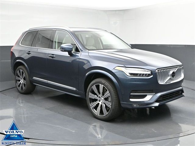 2025 Volvo XC90 Plus