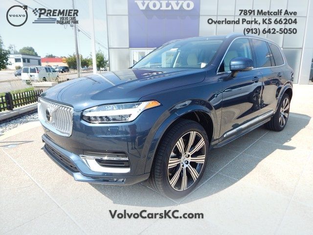 2025 Volvo XC90 Plus