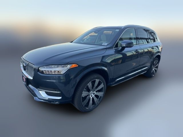 2025 Volvo XC90 Plus