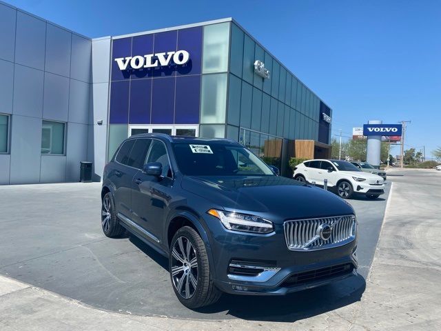 2025 Volvo XC90 Plus