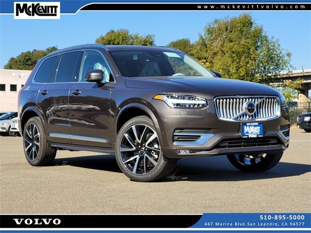 2025 Volvo XC90 Plus