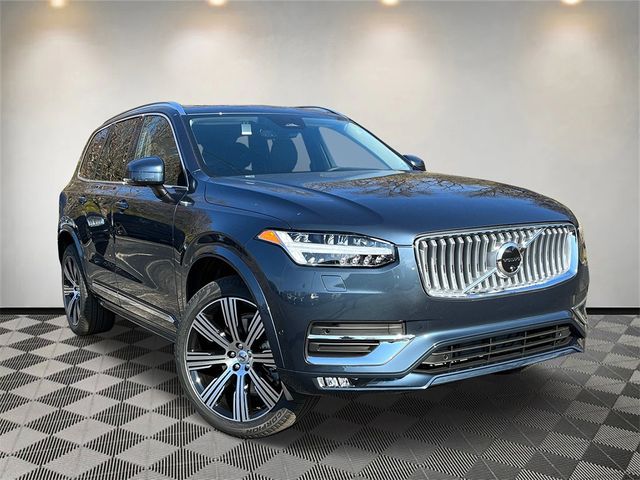 2025 Volvo XC90 Plus