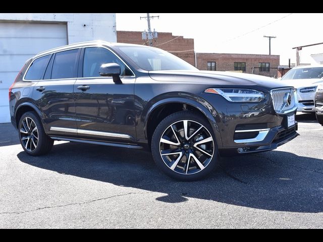 2025 Volvo XC90 Plus