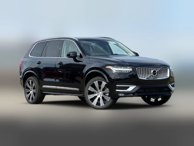 2025 Volvo XC90 Plus