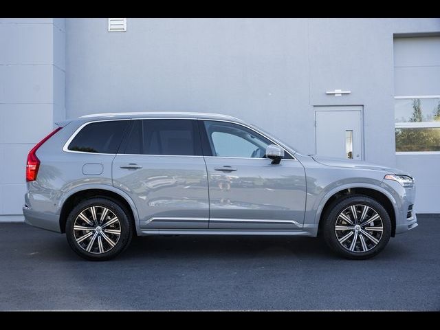 2025 Volvo XC90 Plus