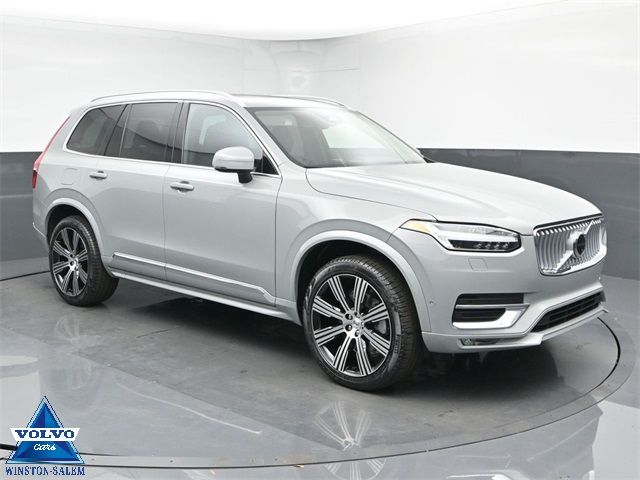 2025 Volvo XC90 Plus