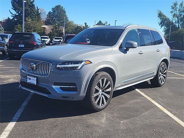 2025 Volvo XC90 Plus