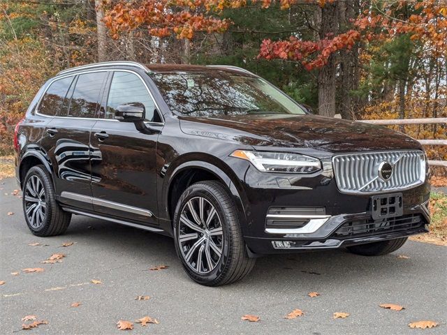 2025 Volvo XC90 Plus