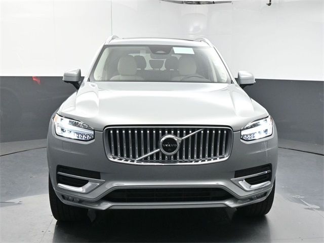 2025 Volvo XC90 Plus