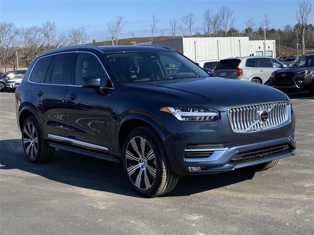 2025 Volvo XC90 Plus