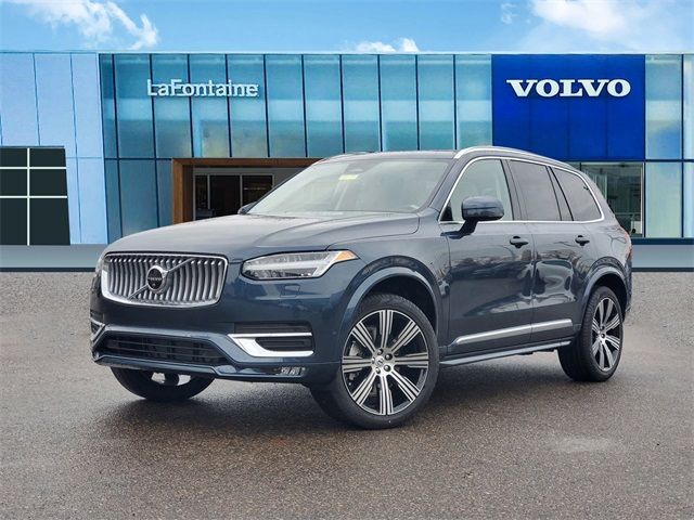 2025 Volvo XC90 Plus