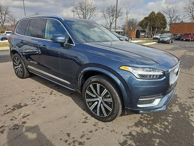 2025 Volvo XC90 Plus