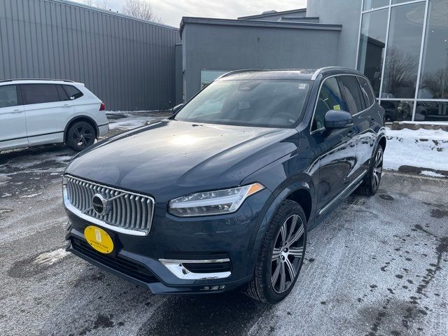 2025 Volvo XC90 Plus