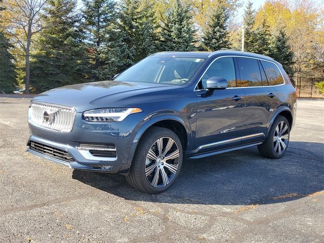 2025 Volvo XC90 Plus