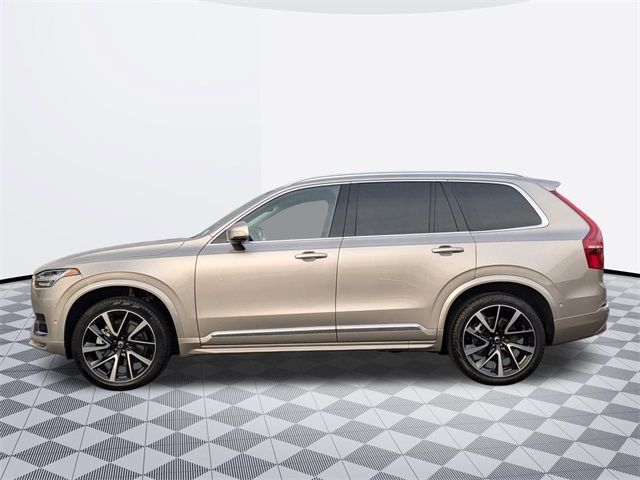 2025 Volvo XC90 Plus