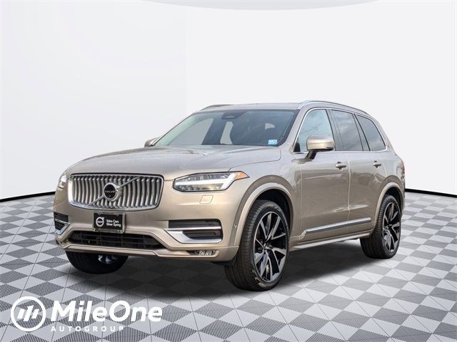 2025 Volvo XC90 Plus