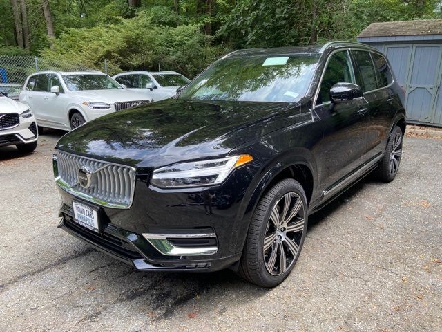 2025 Volvo XC90 Plus