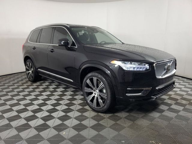 2025 Volvo XC90 Plus