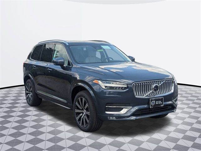 2025 Volvo XC90 Plus