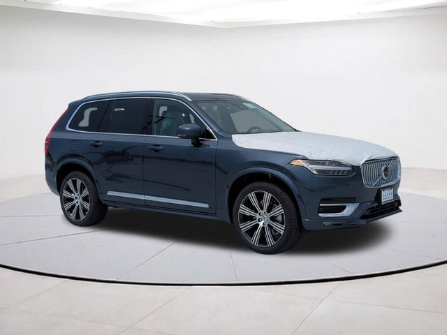 2025 Volvo XC90 Plus