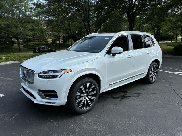 2025 Volvo XC90 Plus