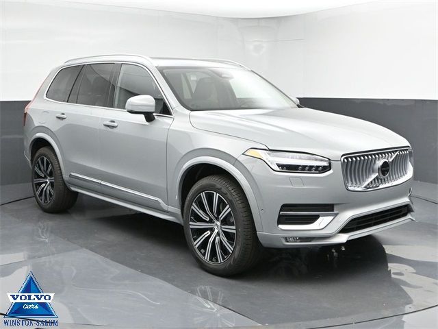 2025 Volvo XC90 Plus