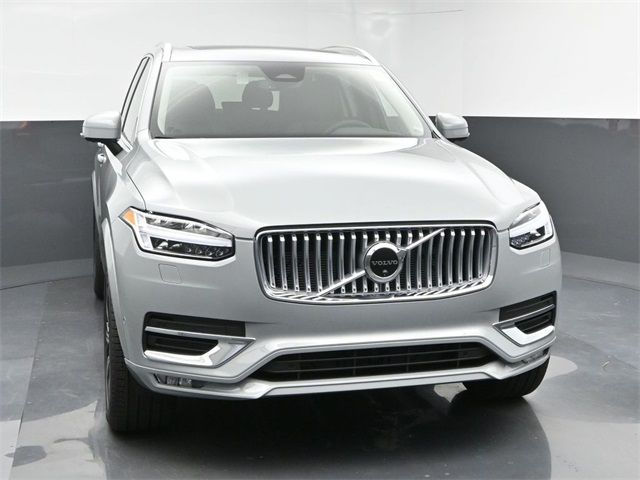 2025 Volvo XC90 Plus