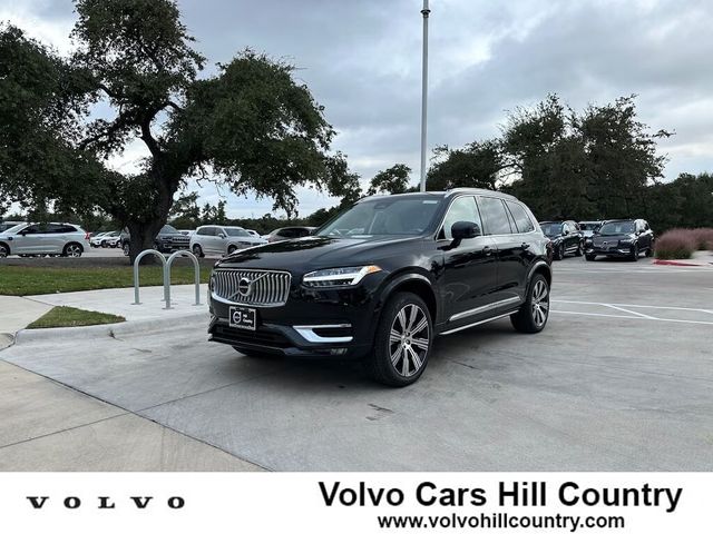 2025 Volvo XC90 Plus