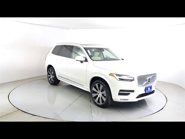 2025 Volvo XC90 Plus