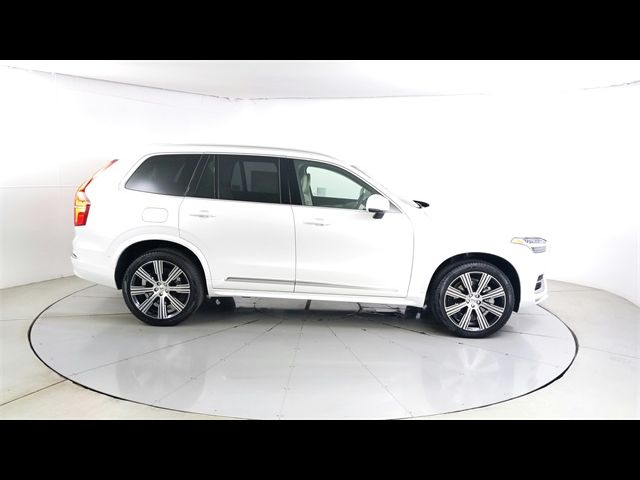 2025 Volvo XC90 Plus