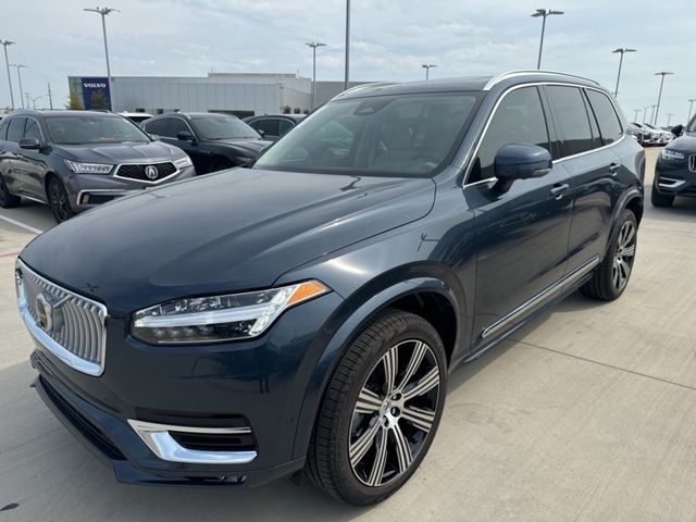 2025 Volvo XC90 Plus