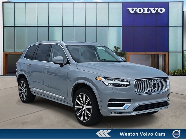 2025 Volvo XC90 Plus