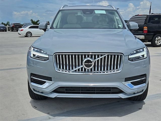 2025 Volvo XC90 Plus