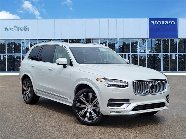 2025 Volvo XC90 Plus