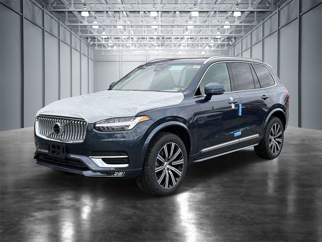 2025 Volvo XC90 Plus