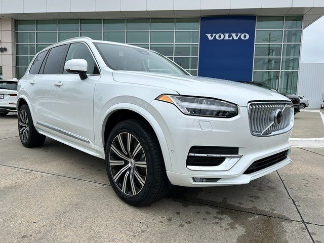 2025 Volvo XC90 Plus