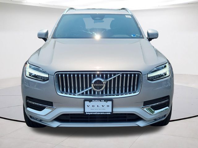 2025 Volvo XC90 Plus