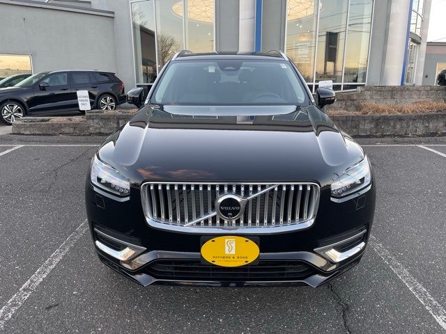 2025 Volvo XC90 Plus