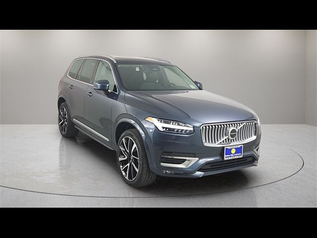 2025 Volvo XC90 Plus