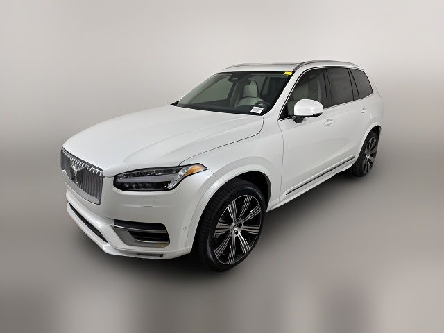 2025 Volvo XC90 Plus