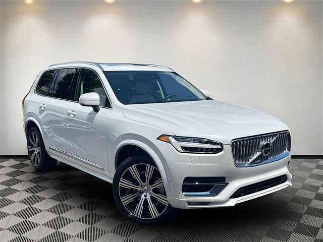 2025 Volvo XC90 Plus