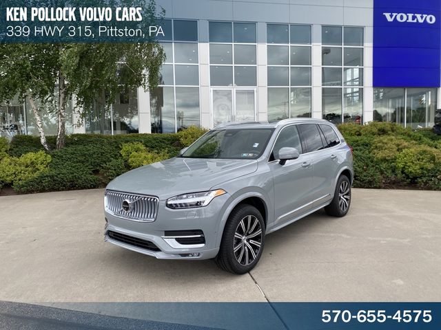 2025 Volvo XC90 Plus