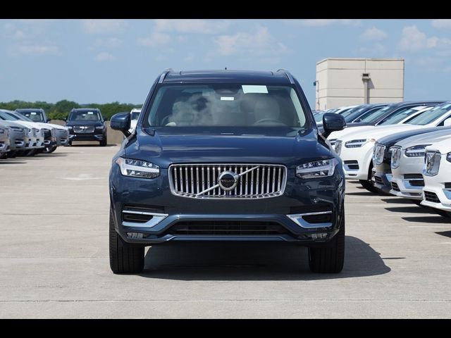 2025 Volvo XC90 Plus