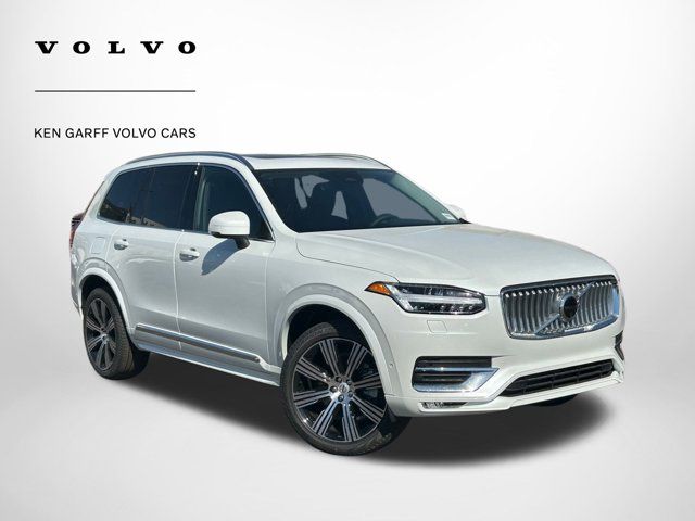 2025 Volvo XC90 Plus