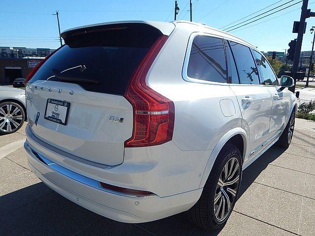 2025 Volvo XC90 Plus