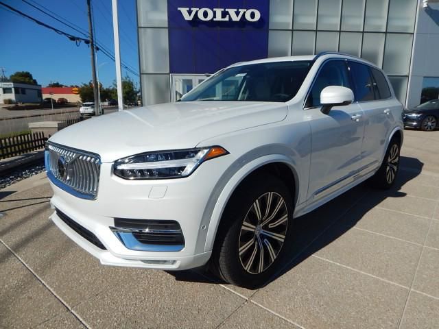 2025 Volvo XC90 Plus