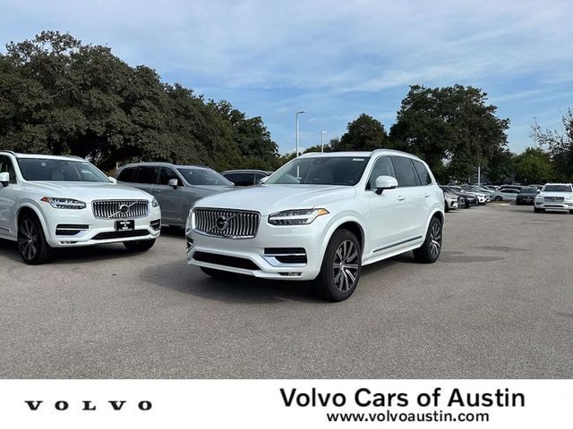 2025 Volvo XC90 Plus